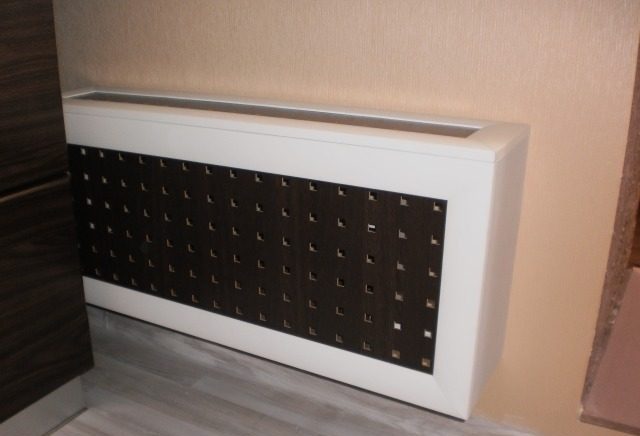 ekran na radiator iz mdf